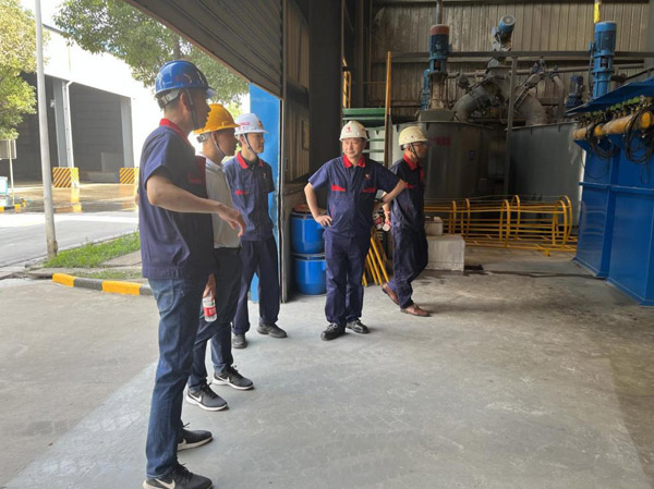 集團(tuán)公司到建材公司檢查安全環(huán)保工作