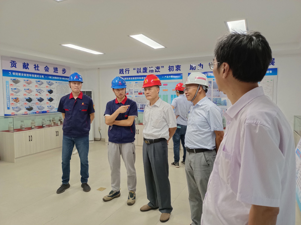 市人大常委會黨組副書記到建材公司調研 市人大常委會黨組副書記到建材公司調研