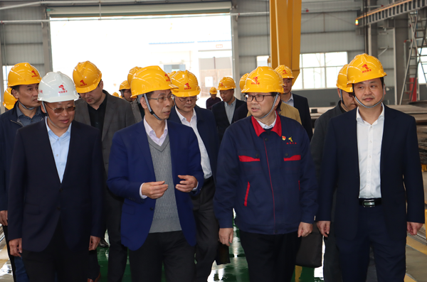 集團(tuán)公司廉潔文化建設(shè)推進(jìn)會(huì)在公司召開(kāi) 集團(tuán)公司廉潔文化建設(shè)推進(jìn)會(huì)在公司召開(kāi)